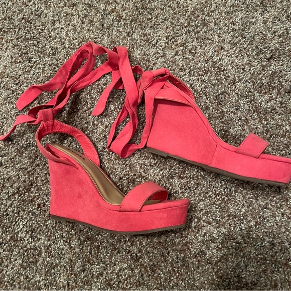 Justfab hot pink wedge heels size 6 - Picture 2 of 4